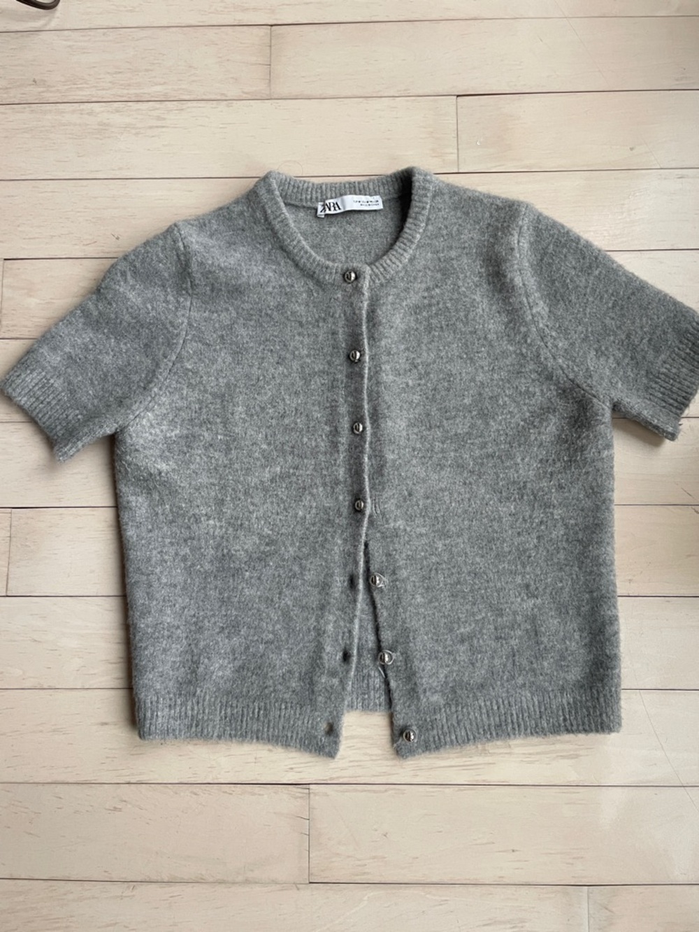 Zara Gray Short-Sleeve Button Cardigan with silver ball buttons